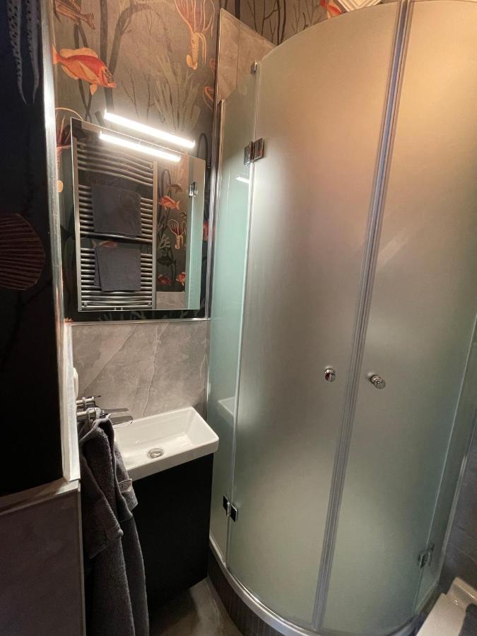 Altbaucharme Deluxe Mit Balkon In Zentraler Lage Lejlighed Kiel Eksteriør billede